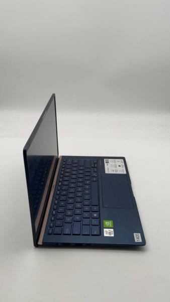 Ausstellungsstück ASUS ZenBook UX434FLC mit 14"Full-HD Display , i7-10510U, 16GB, Nvidia GeForce MX250 mit 2GB Ram , Windows 11